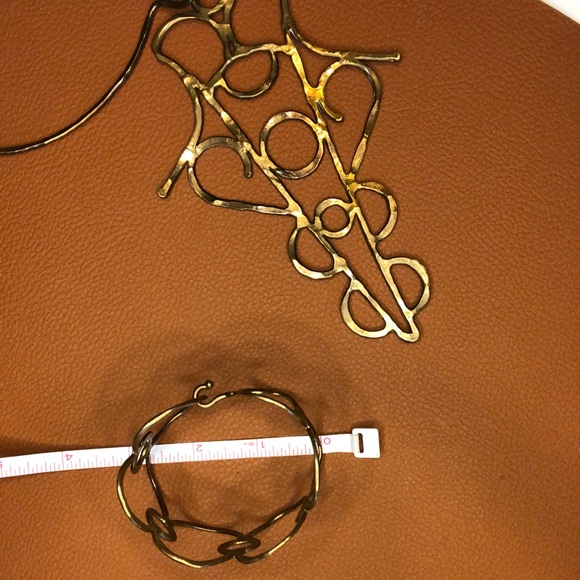 1970’s Brutalist Necklace and Bracelet - Picture 5 of 9